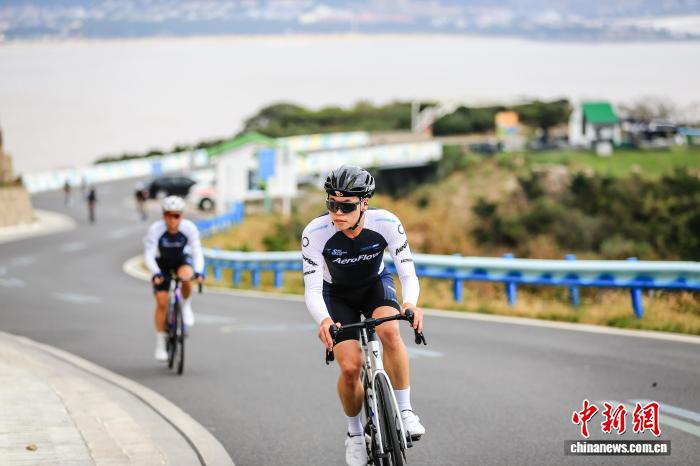 2025年浙江舟山朱家尖公路自行车嘉年华：体育与