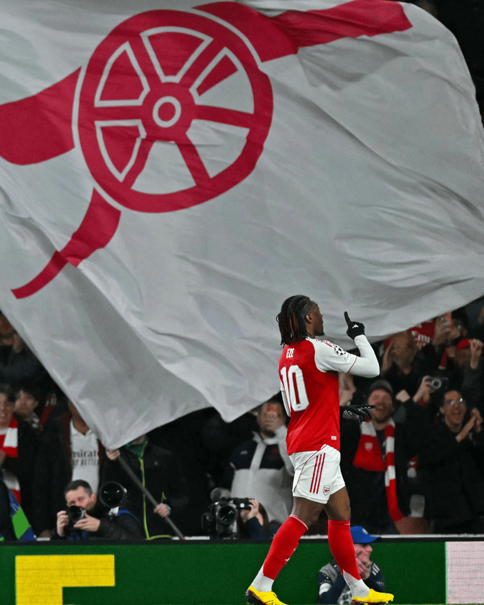 埃泽伤退离场 阿森纳数据亮眼冲击欧冠淘汰赛