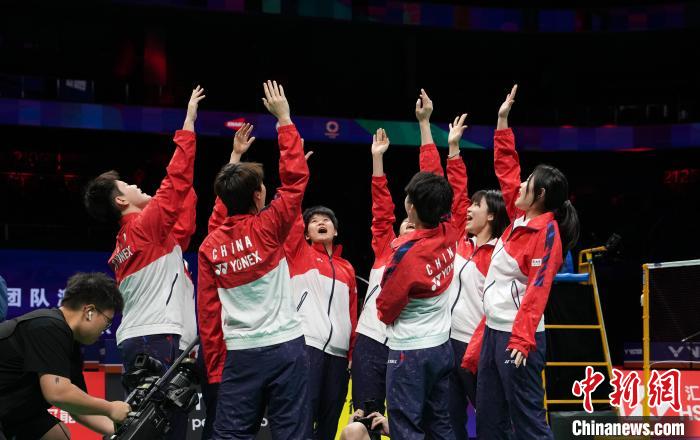 雪藏主力出战：中国女羽尤伯杯首秀5-0轻
